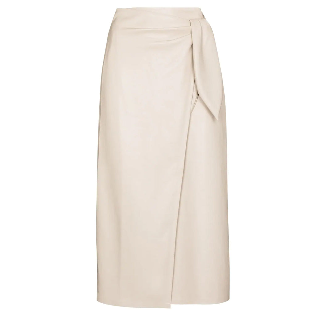 Stylish leather skirt for women